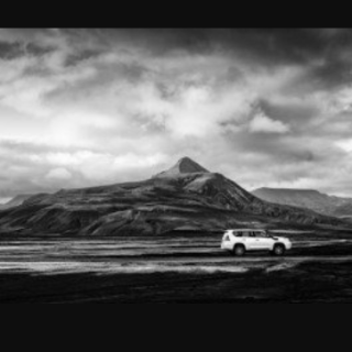 Marc Koegel – Minimalist Photography in the Highlands of Iceland